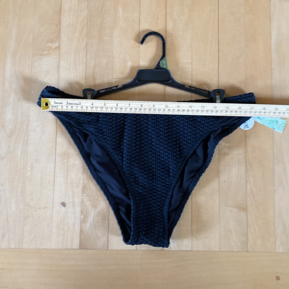 Celebrity Pink Black Textured Bikini Bottoms - Picture 2 of 7